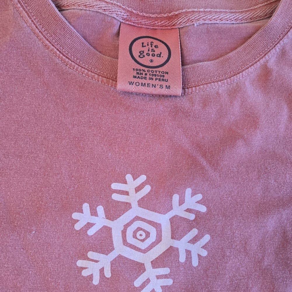 Life Is Good Womens M RED snowflake Long Sleeved Shirt READ - Picture 2 of 8